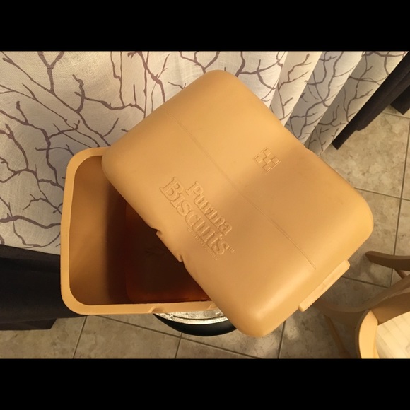 $$ SOLD $$ Collectible Purina Dog Biscuit Storage Jar - Picture 6 of 9